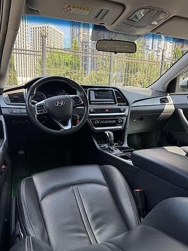 hundai: Hyundai Sonata: 2019 г., 2 л, Автомат, Газ, Седан — 5