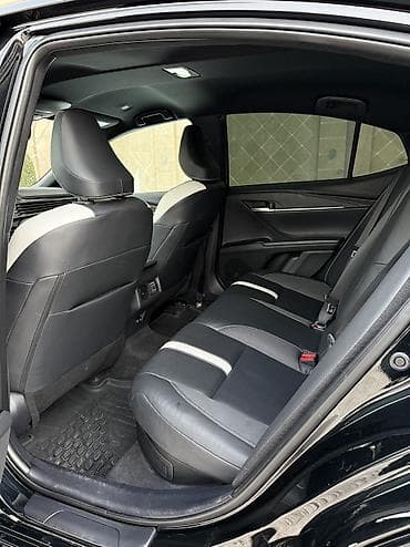 lexus es: Toyota Camry: 2024 г., 2.5 л, Типтроник, Гибрид, Седан — 10