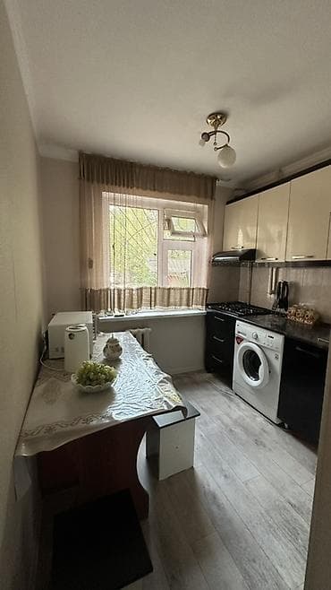 койбагарова: 3 комнаты, 59 м², 104 серия, 1 этаж, Старый ремонт — 4
