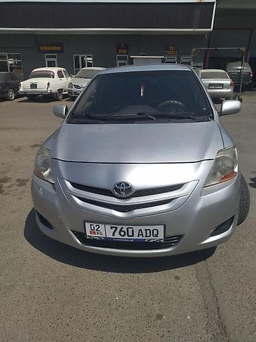 Toyota Belta: 2008 г., 1.5 л, Автомат, Бензин, Седан