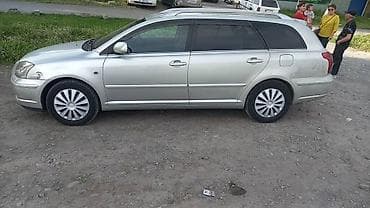 Toyota Avensis: 2004 г., Универсал