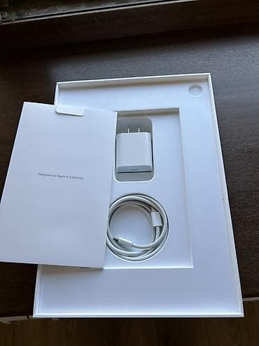 iphone 11 kg: IPad 11-го поколения, 10.9", цвет Silver - Экран 10.9" Liquid Retina — 5