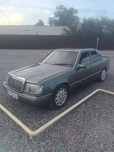 Продажа авто: Mercedes-Benz W124: 1992 г., 2.3 л, Механика, Бензин, Седан — 5