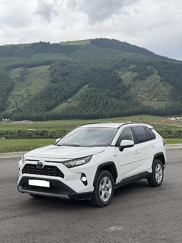 Toyota RAV4: 2020 г., 2.5 л, Автомат, Гибрид, Кроссовер at lalafo.kg Toyota RAV4: 2020 г., 2.5 л, Автомат, Гибрид, Кроссовер