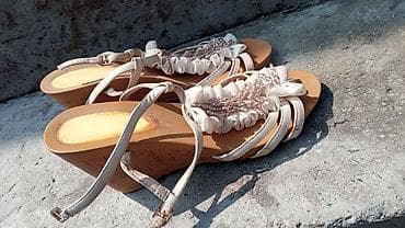 сороконожки 43: Босоножки и туфли женские, бежево‑молочного цвета. 1) Босоножки на — 3