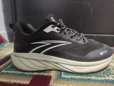 б у кросовки: Моада абалы жакшы бир эле носу бар жыртыгы жок жакшы — 2