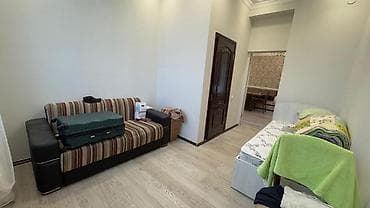 срочно продам дом новопокровка бишкек: 250 м², 8 бөлмө, Унаа токтотуучу жай — 10