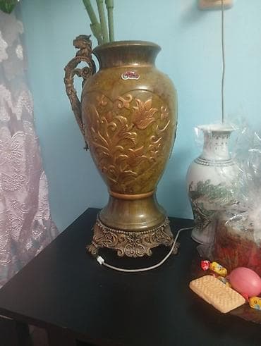 Декоративная напольная/настольная ваза-амфора в классическом стиле. -