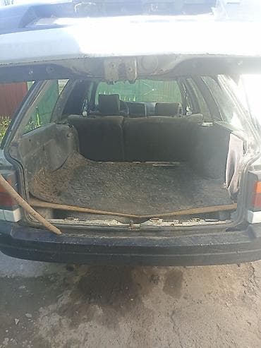 Volkswagen Passat: 1992 г., 1.8 л, Кол менен иштөөчү, Бензин, Универсал — 8
