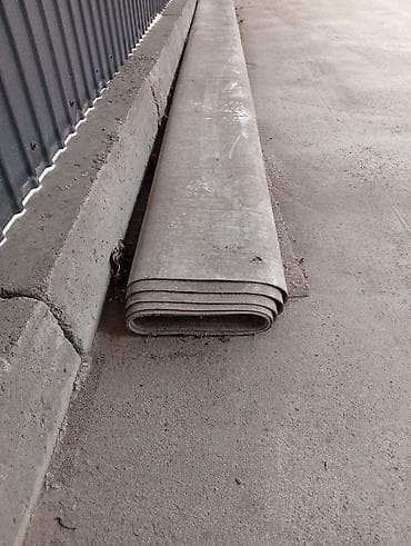 кийиз чехол: 2 рулона линолеума. Первый российский целый 2.5*4 метра цена 3000 сом — 4