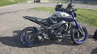 двигатель ауди с 4: Naked Yamaha, 900 куб. см, Бензин, Взрослый — 4
