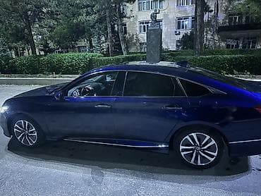 Транспорт: Honda Accord: 2019 г., 2 л, Вариатор, Гибрид, Седан — 3