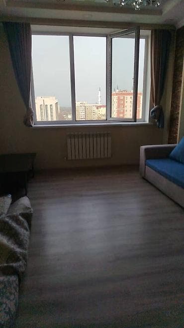 квартира с панорамным видом: 3 комнаты, Собственник, Без подселения, С мебелью полностью — 2