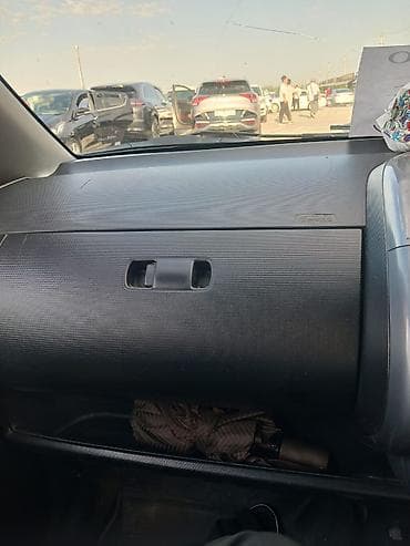 купить фит: Honda Fit: 2002 г., Бензин — 3
