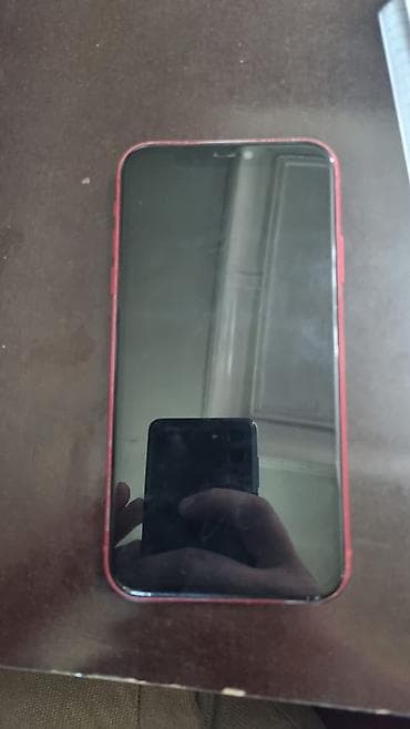 macbook retina: IPhone 11, Б/у, 64 ГБ, Красный, 71 % — 2