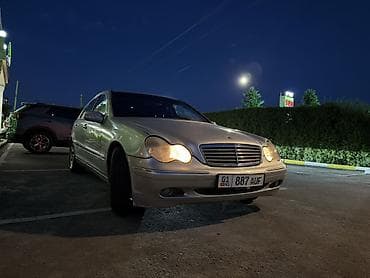 автомаи: Mercedes-Benz C-Class: 2001 г., 3.2 л, Автомат, Бензин, Седан — 9
