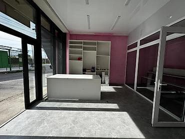 помещение свободного назначения: Продажа магазинов 35 м², Свежий ремонт, Отдельный вход, 1 этаж — 8