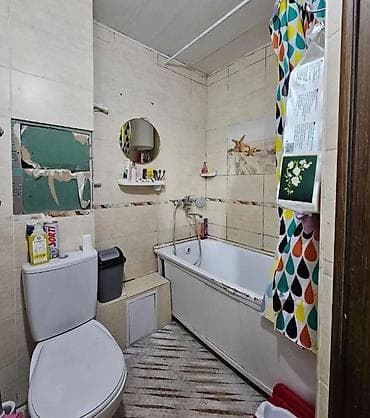 Батирлер: 2 бөлмө, 44 м², 104-серия, 1 кабат, Эски ремонт — 5