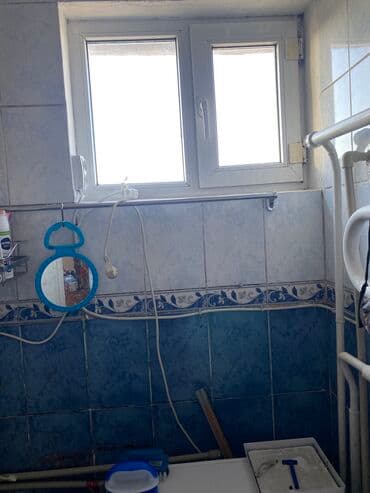 суточный дом бишкек: В связи с выездом, продаю с мебелью и бытовой техникой, двух ком — 19