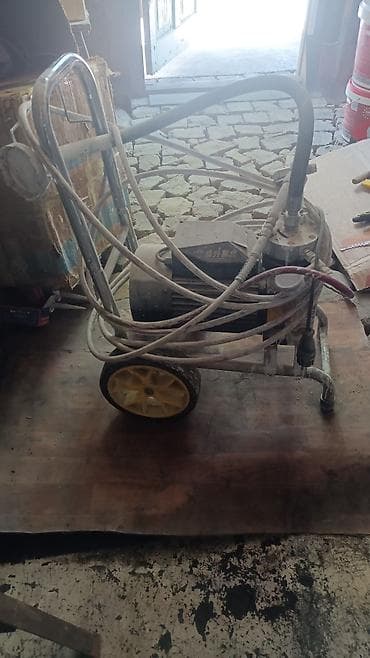 Безвоздушный аппарат для покраски, В наличии — 1