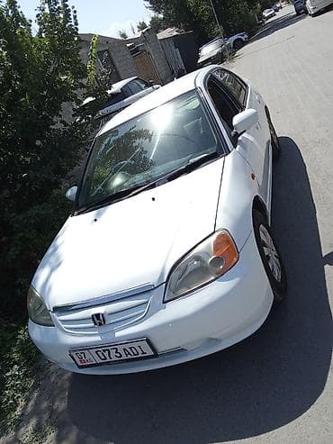 Honda Civic: 2003 г., 1.5 л, Автомат, Бензин, Седан