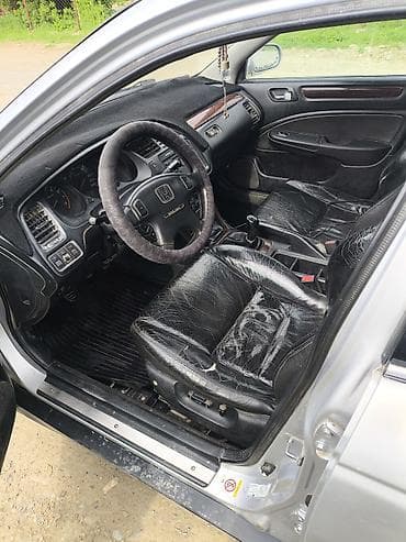 делал: Honda Accord: 1998 г., 2 л, Механика, Бензин, Седан — 7