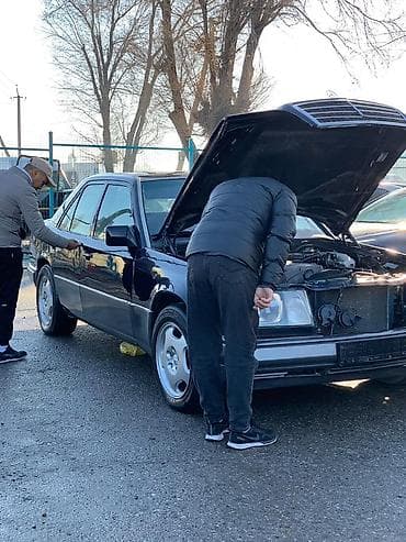 e53 4 8: Mercedes-Benz W124: 1995 г., 2 л, Механика, Седан — 5