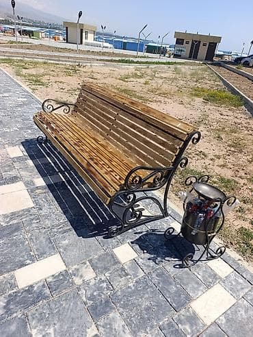 уличная скамейка: Скамейка Со спинкой, Без крыши — 1