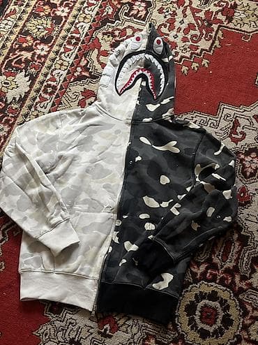 ростовой костюм: Зип худи Bape Оригинал 💯 Размер L (170-175) мало мерит Состояние — 1