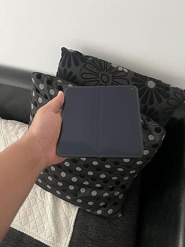 айфон 7 с: Google Pixel Fold, Б/у, 256 ГБ, цвет - Черный, В рассрочку, 1 SIM, eSIM — 3