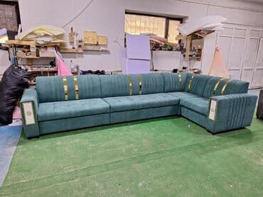 Продаются угловой диван раскладной хороший качество гарантия на 2