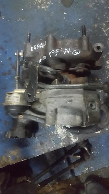 renault: Renault x-space турбина 2.2 2003 год — 1