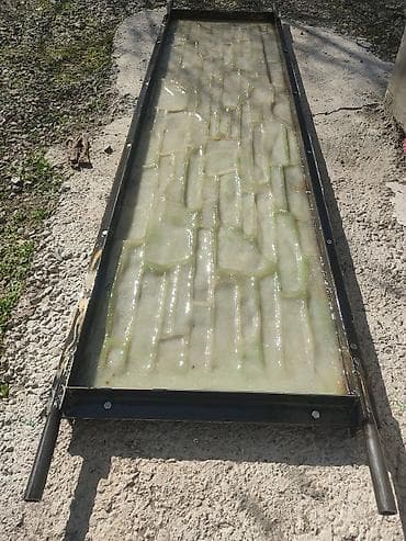 сколько стоит футбольный газон: Формы для заборов и ограждений — 2