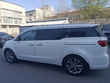 sprinter 4x4: Kia Carnival: 2019 г., 2.2 л, Автомат, Дизель, Минивэн — 2