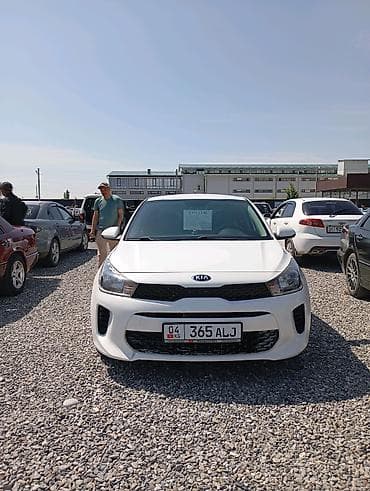 Kia Rio: 2018 г., Бензин, Седан