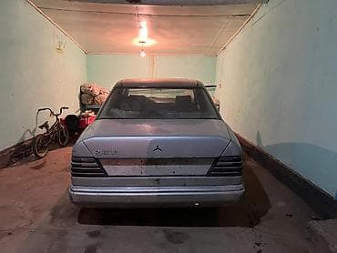 даево нексия 1: Mercedes-Benz W124: 1992 г., 2.3 л, Бензин, Седан — 4