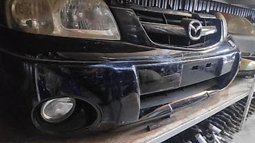 mazda 2000: Mazda, Б/у, Оригинал — 1