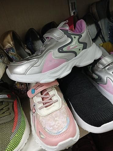 Девочковый кроссовки размери только 33 34 35 36 37 38 остались 600сом