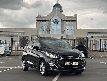 Chevrolet Spark: 2019 г., 1 л, Вариатор, Бензин, Хэтчбэк