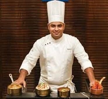 работа в бишкеке без опыта для девушек: Срочно требуются повара 👇👇👇 На постоянную работу,в центре города!! — 1