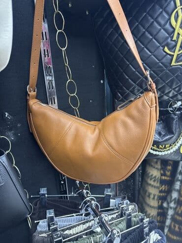 у настоящей женщины должна быть сумка: Сумка-хобо из мягкой фактурной натуральной кожи - Форма — 2