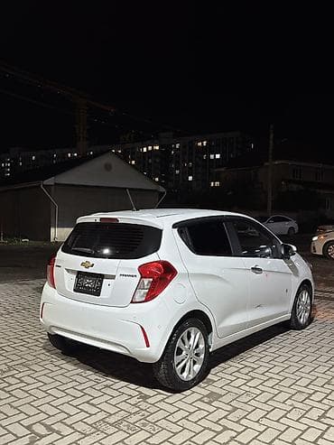 Продажа авто: Chevrolet Spark: 2019 г., 1 л, Автомат, Бензин, Хэтчбэк — 3