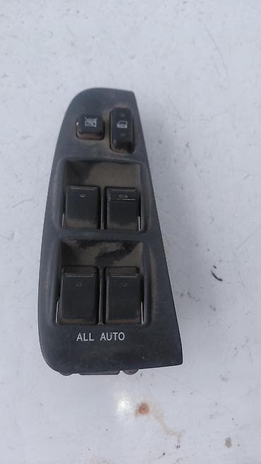 mini jack: Блок управления стеклоподъёмниками Toyota Avensis (T22/T25) — 1