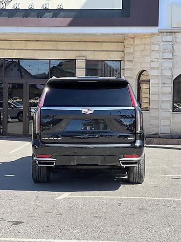 escalade: Cadillac Escalade: 2022 г., 6.2 л, Автомат, Бензин, Внедорожник — 6