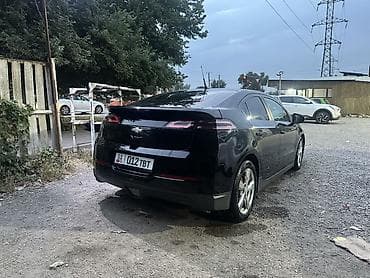 электромоил: Chevrolet Volt: 2012 г., Гибрид, Хэтчбэк — 8