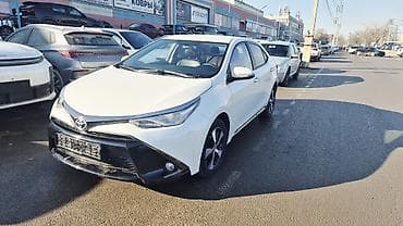 степ расрочка: Toyota Corolla: 2019 г., 1.8 л, Робот, Гибрид, Седан — 1