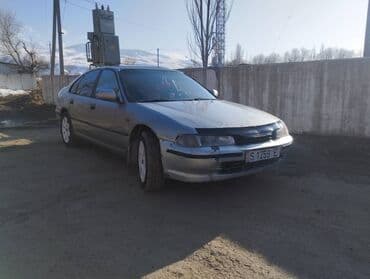 кредит на машину: Honda Accord: 1995 г., 2 л, Механика, Бензин, Седан — 3
