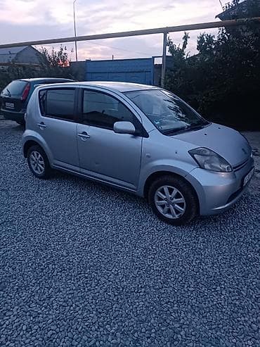 daihatsu: Daihatsu Sirion: 2008 г., 1.5 л, Механика, Бензин, Хэтчбэк — 3