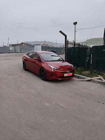 rav4 2014: Toyota Prius: 2016 г., Гибрид, Хэтчбэк — 2