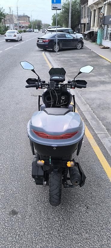 зарядное устройство для скутера: Скутер JiLang (туринговый/adv-стиль), серо‑чёрный.(хамелеон) СРОЧНО! — 3